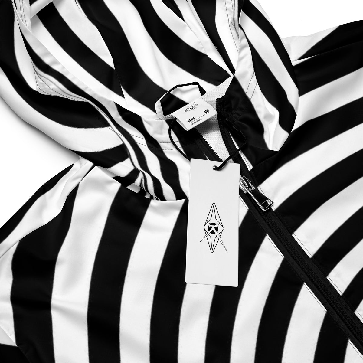 LUXE CYCLONE WINDBREAKER
