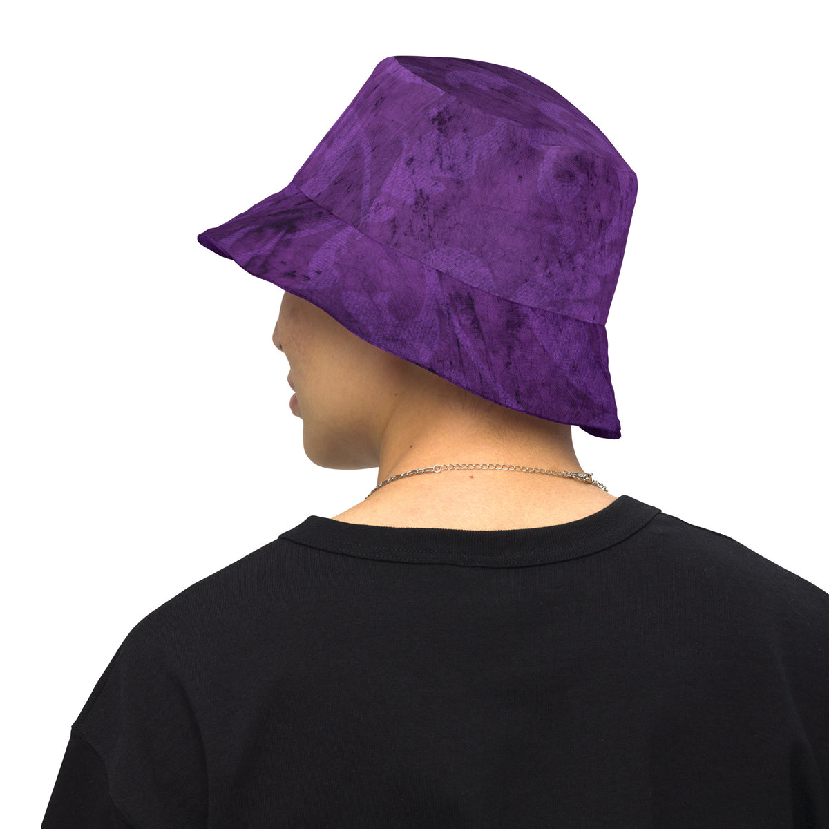 Reversible bucket hat