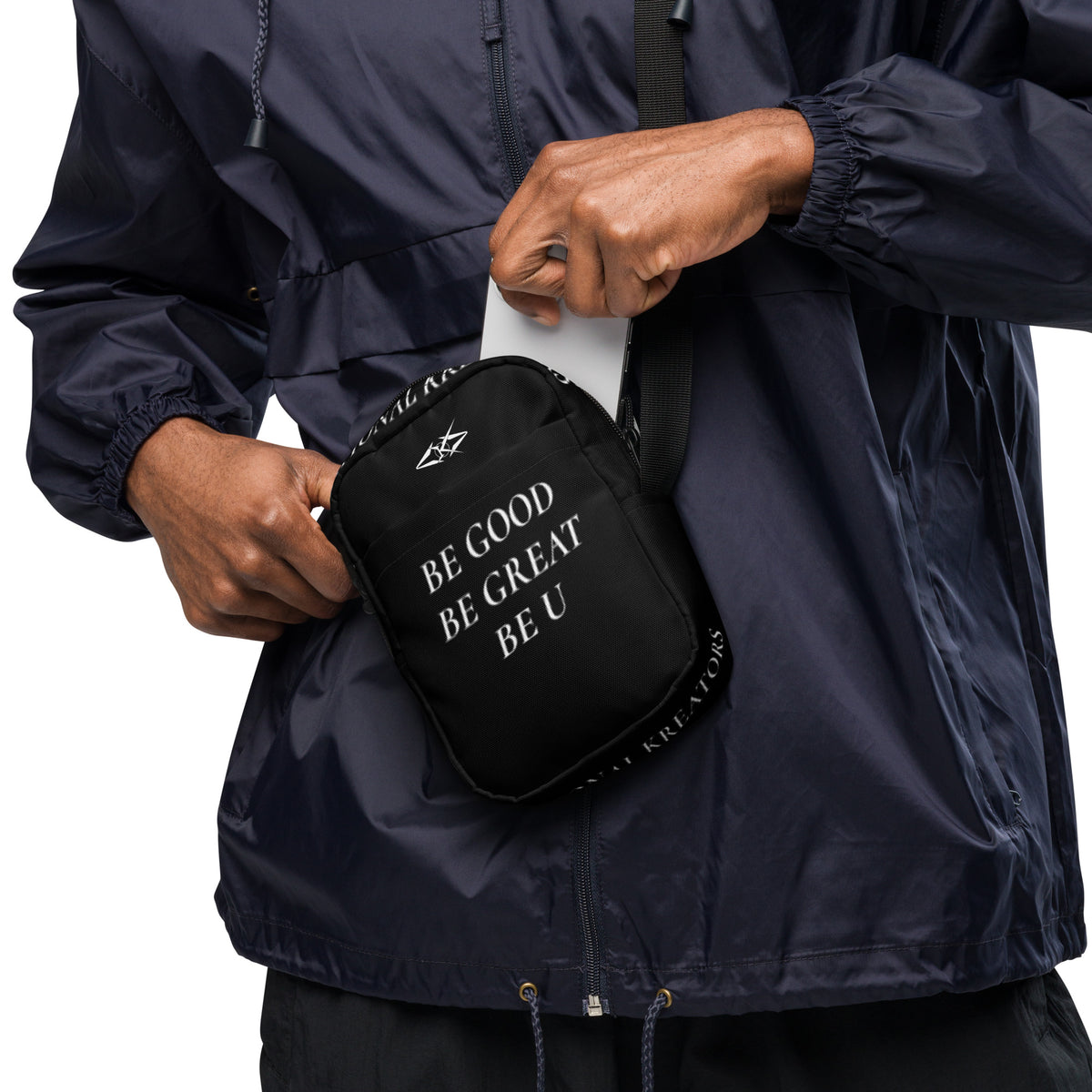 BLACK CROSSBODY