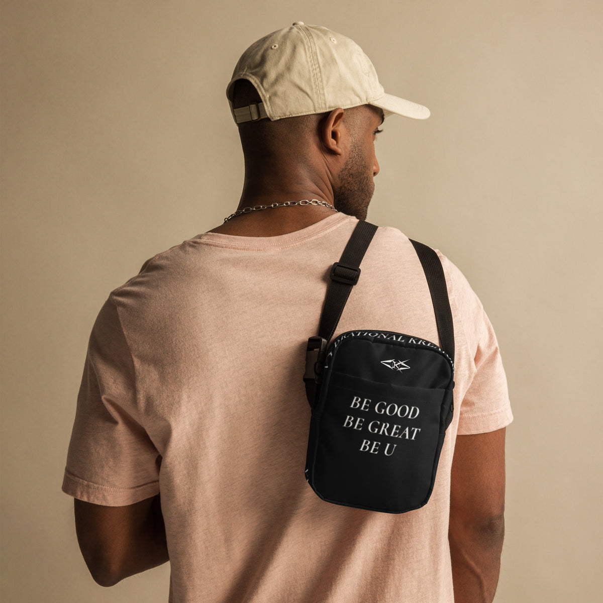 BLACK CROSSBODY