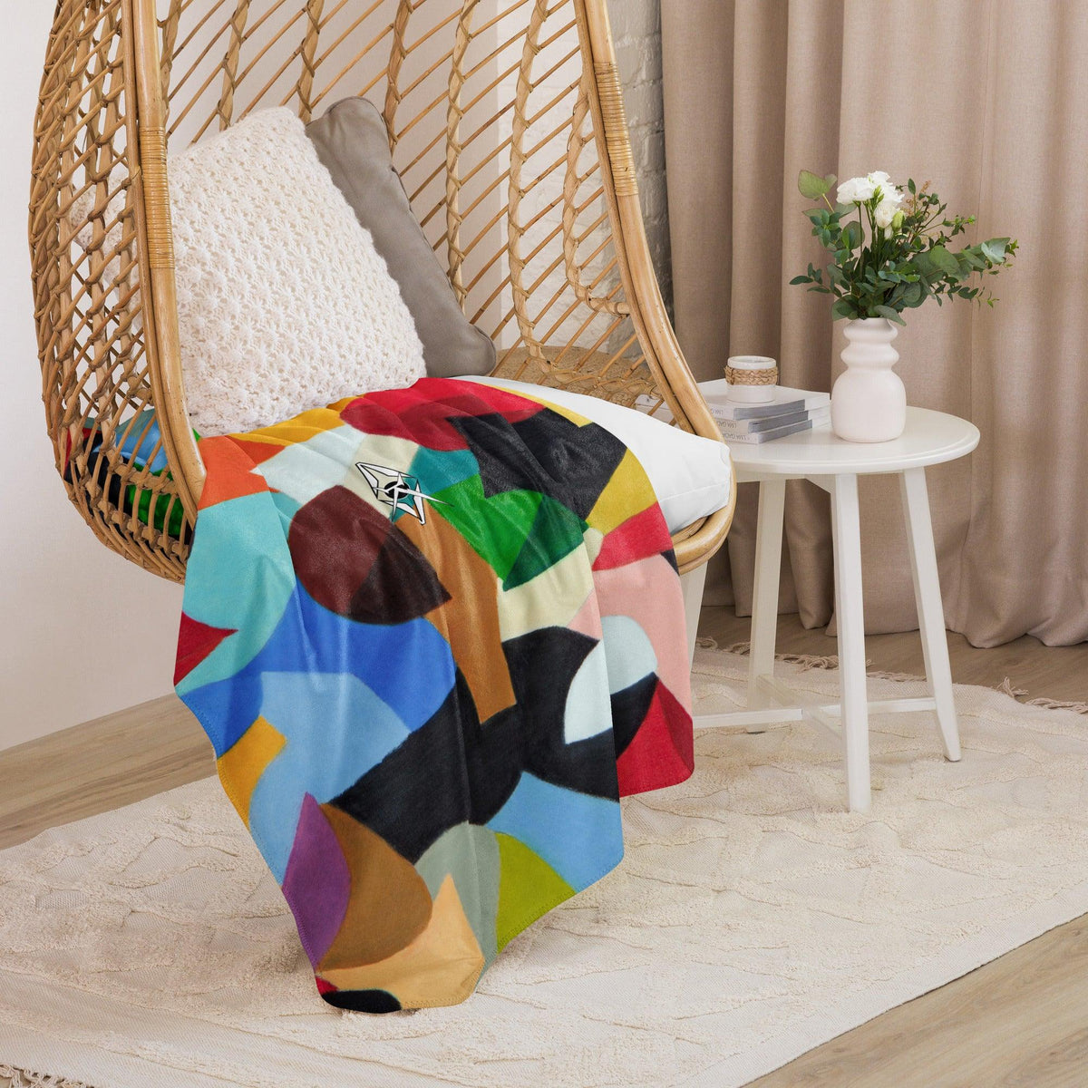 LUXE CHROMATIC PULSE BLANKET