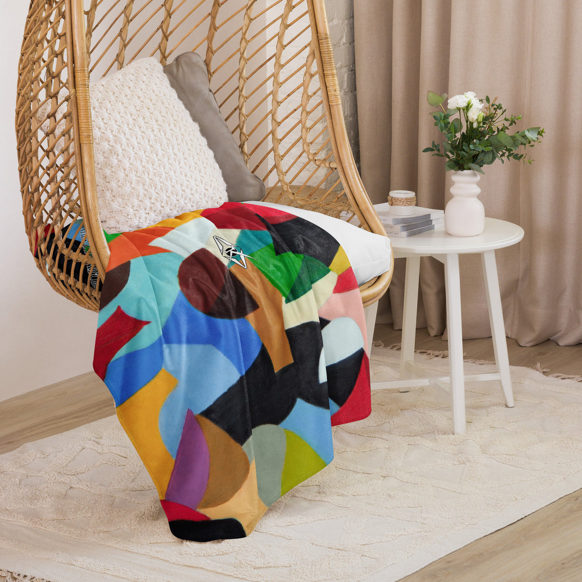 LUXE CHROMATIC PULSE BLANKET
